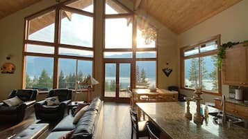 Smart TV, fireplace, video games, DVD player