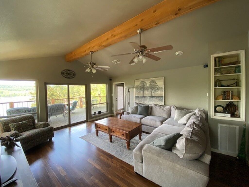 Peter Creek Paradise on Greers Ferry Lake