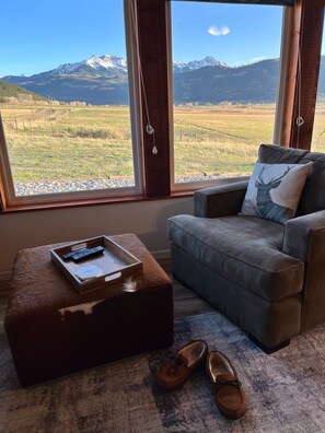 Interior - Cozy Ranch House on 46 Acres w/ Spectacular Views (Ridgway)