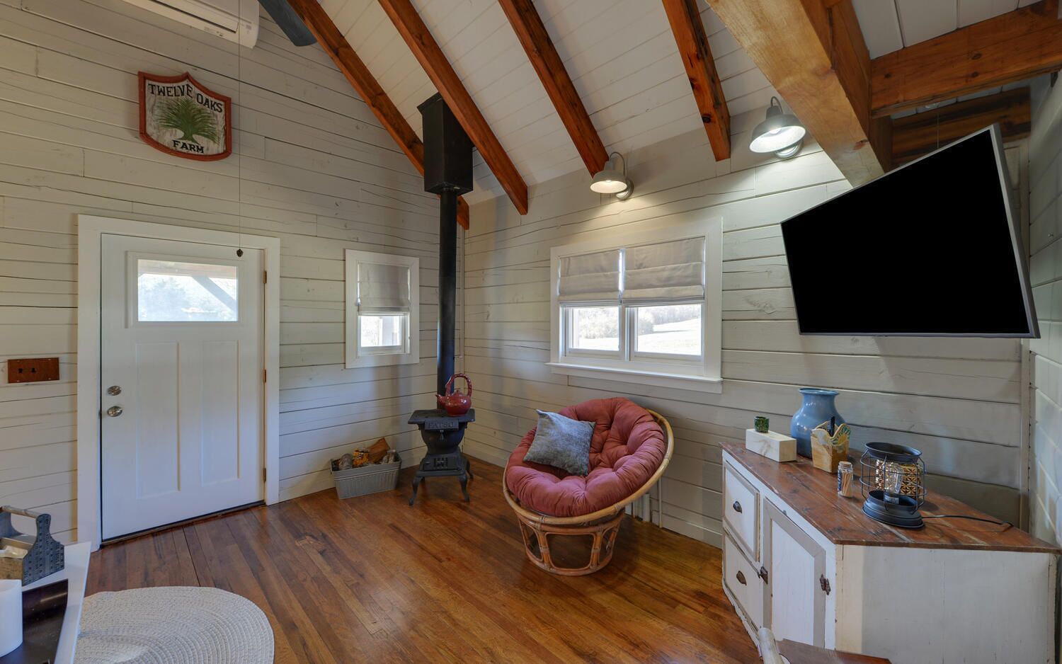 Tiny House Pocket Farm