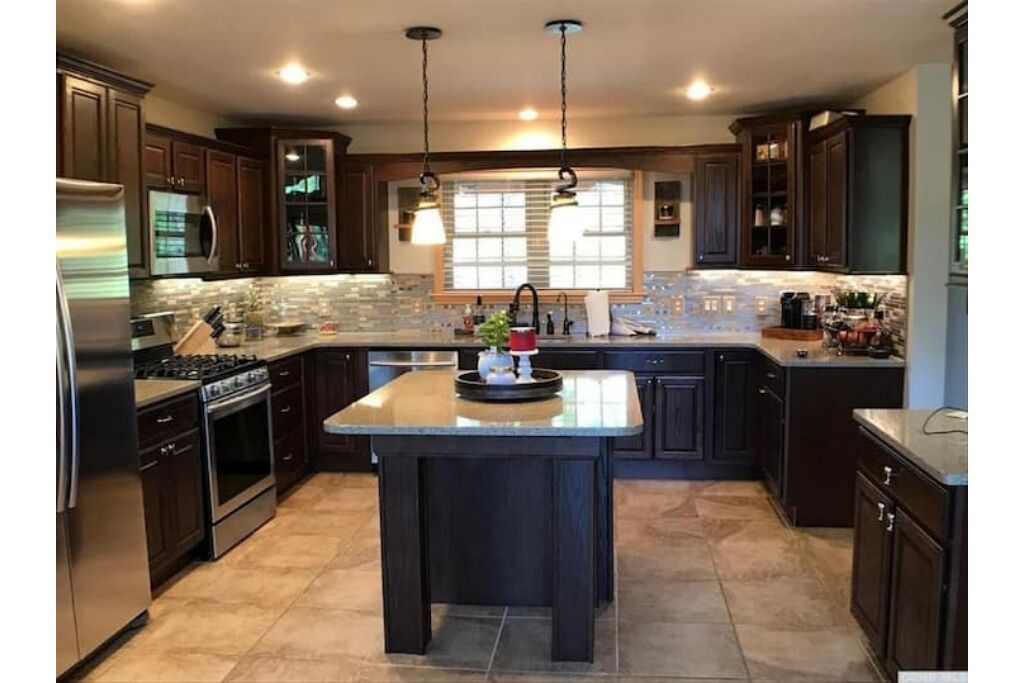 Mayfair Manor Mountain Retreat