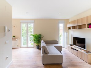 TV - Housingleón - Muralla II (León)