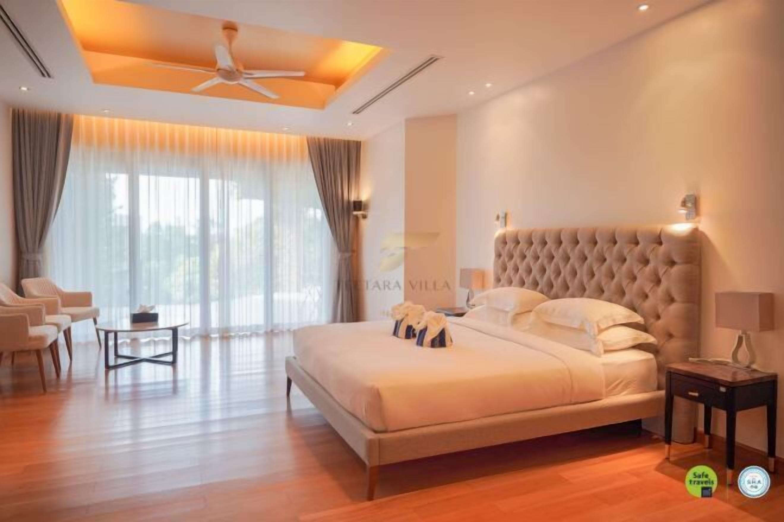 In-room safe, blackout drapes, iron/ironing board, free WiFi