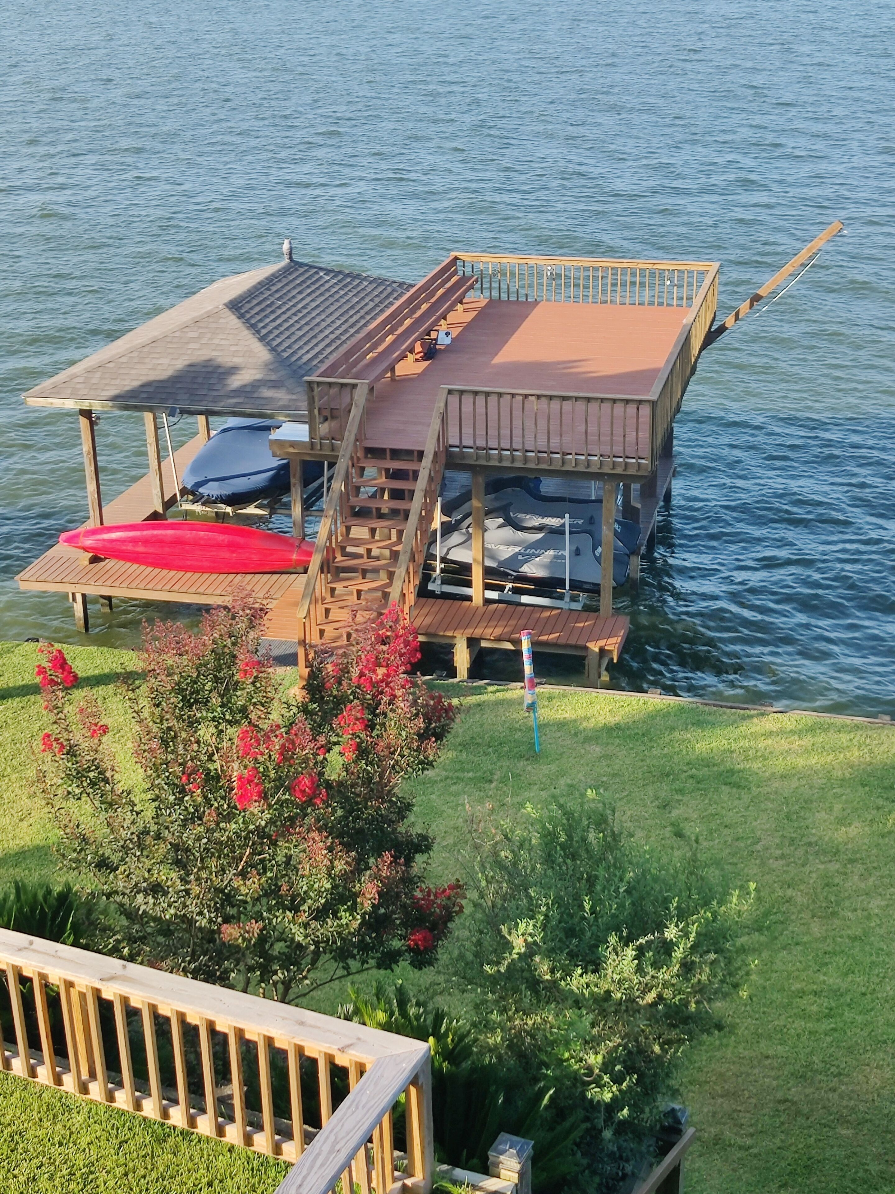 The upper deck is new, completed in June 2022.