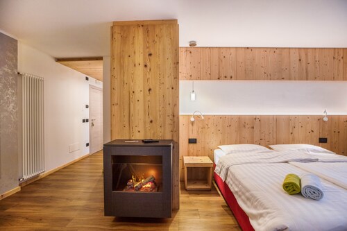 Chalet "Osmar Suite 1" mit Bergblick, Balkon & WLAN