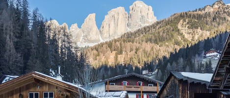 Esterni