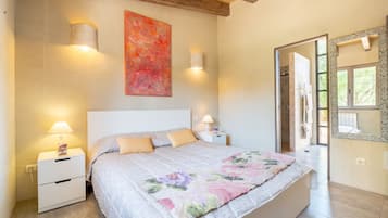 1 chambre, fer et planche Ă repasser, Wi-Fi gratuit, draps fournis