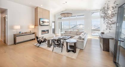 Park City Ski-In/Ski-Out 5BR Penthouse | Canyons Village