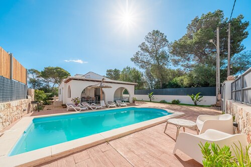 Vacation Home "Villa Abril" with Mountain View, Pool, & Wi-Fi