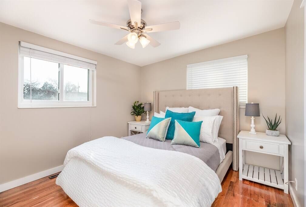4 bedrooms, iron/ironing board, free WiFi, bed sheets