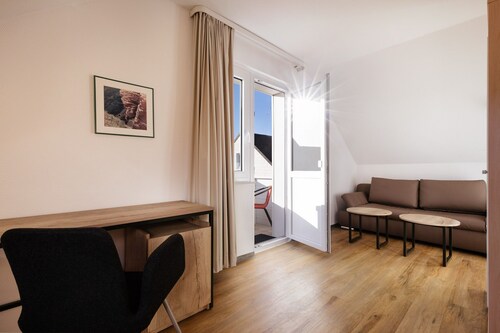 Apartment roof to the island side with balcony - Hummerklippen Apartments