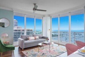 Televisio, työhuone