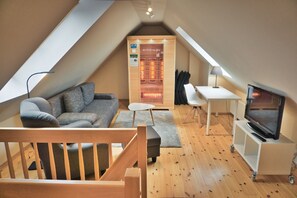 Fernseher, Kamin
