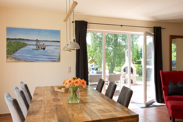 تناول الطعام