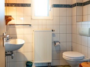 Luokittelematon kuva, 3 kautta 13, painike