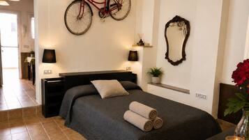 2 Schlafzimmer, Bügeleisen/Bügelbrett, kostenloses WLAN, Bettwäsche