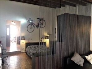 1 Schlafzimmer, Bügeleisen/Bügelbrett, kostenloses WLAN, Bettwäsche