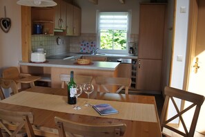 Fridge, oven, dishwasher, highchair