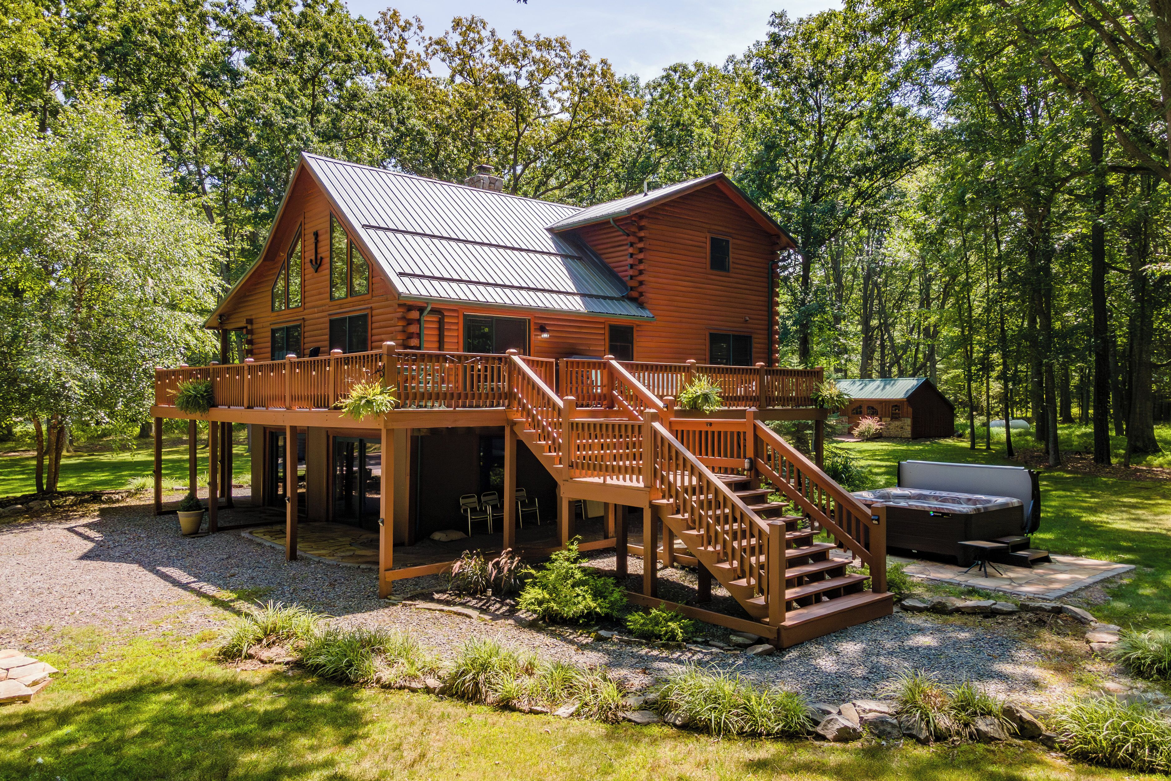 New! Crow's Nest: Lake Access, A/C, Fire Pit!