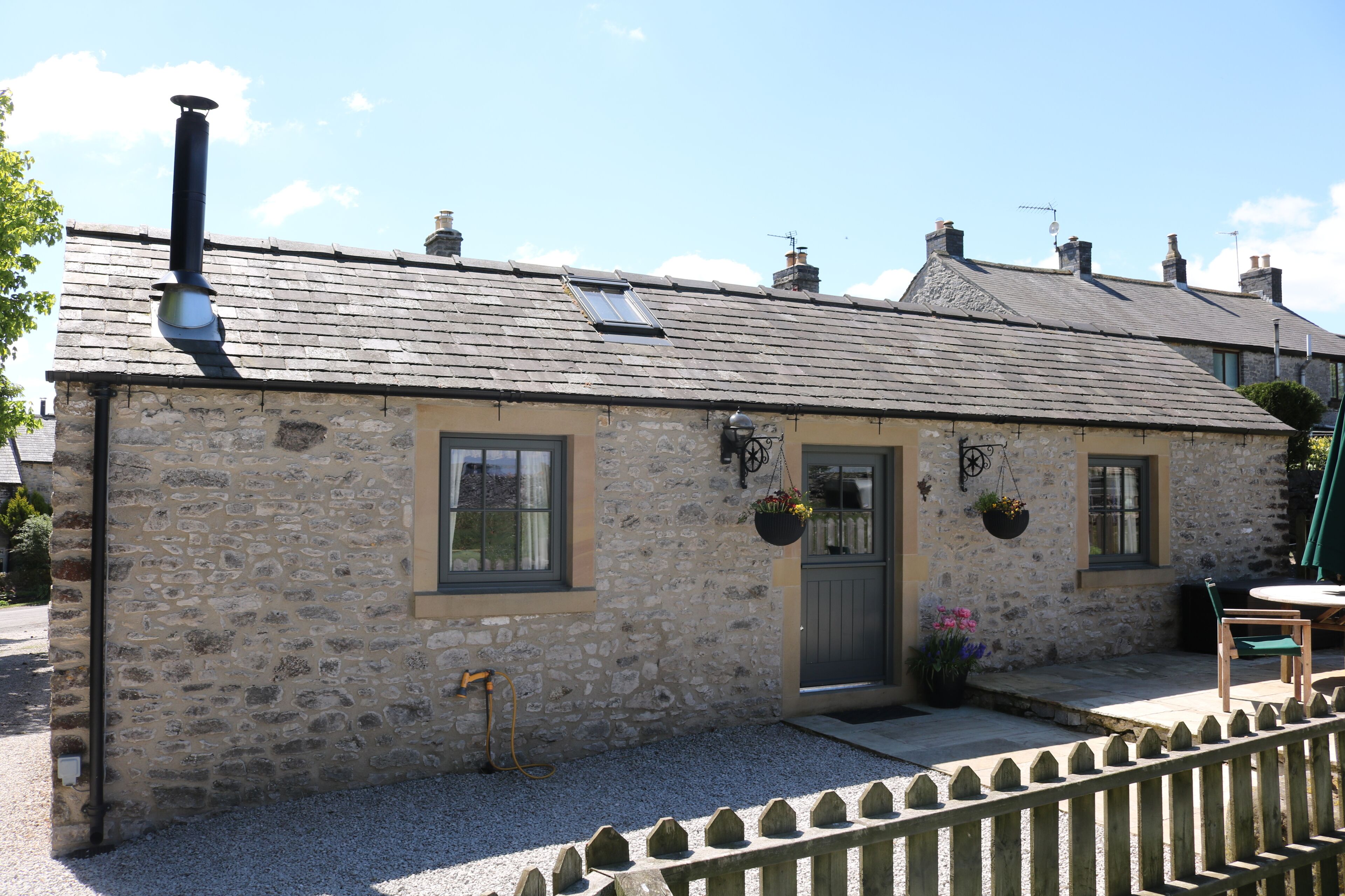 Keepers Cottage - Cosy Peak District Retreat