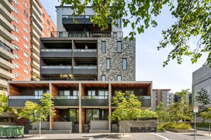 Front of property - Palmerston St Apartments by Urban Rest (Carlton)