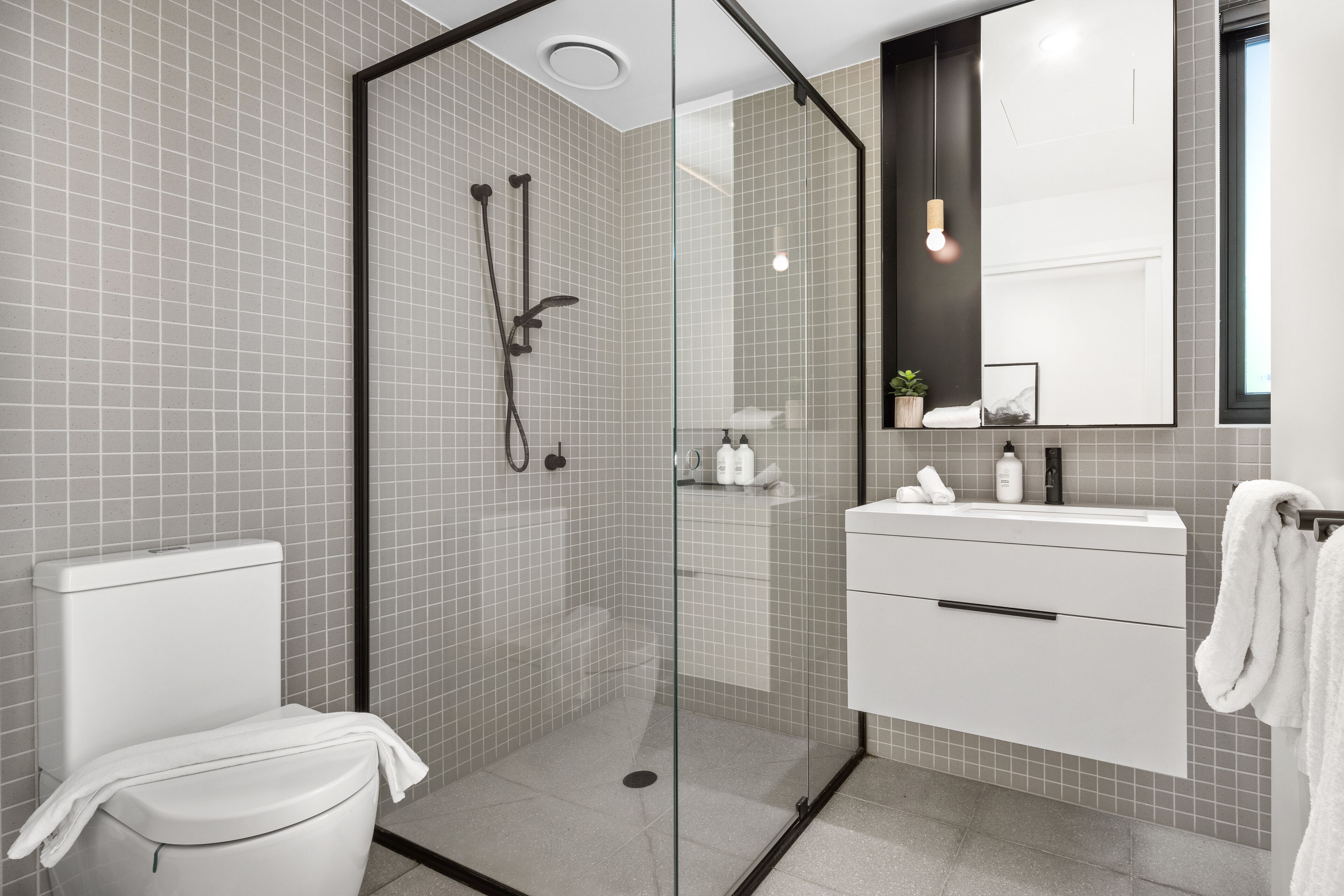 Palmerston St Apartments by Urban Rest — image 9