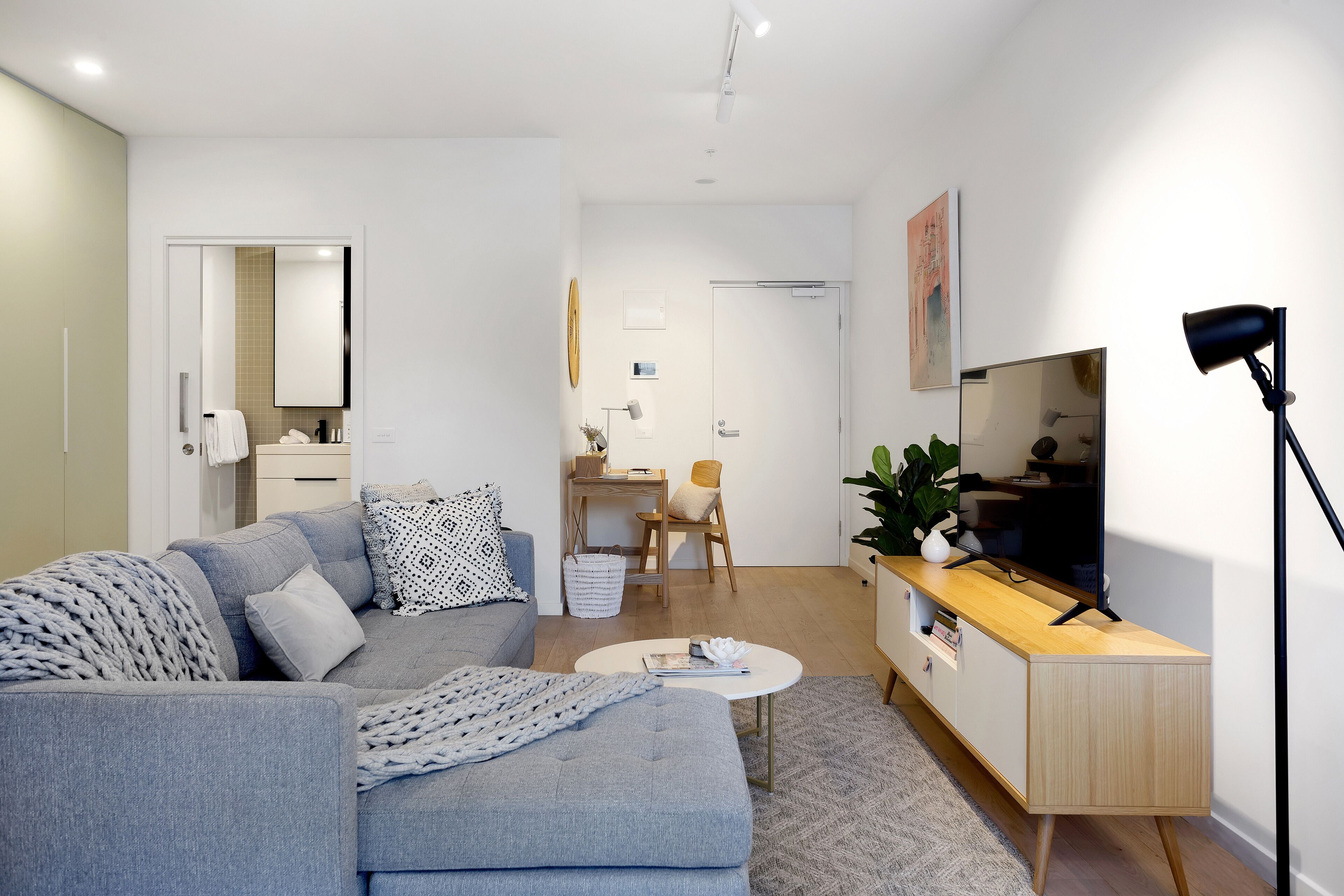 Palmerston St Apartments by Urban Rest — image 8