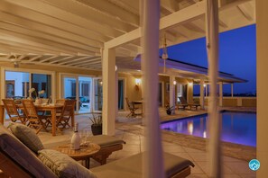 Outdoor pool - SUNSET VILLA - Stunning VIEW! - private pool - 4 bed - 4 bath- 11 guest home  (Noord)