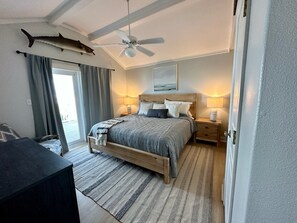 5 soverom, skrivebord, strykejern/-brett og wi-fi (inkludert)