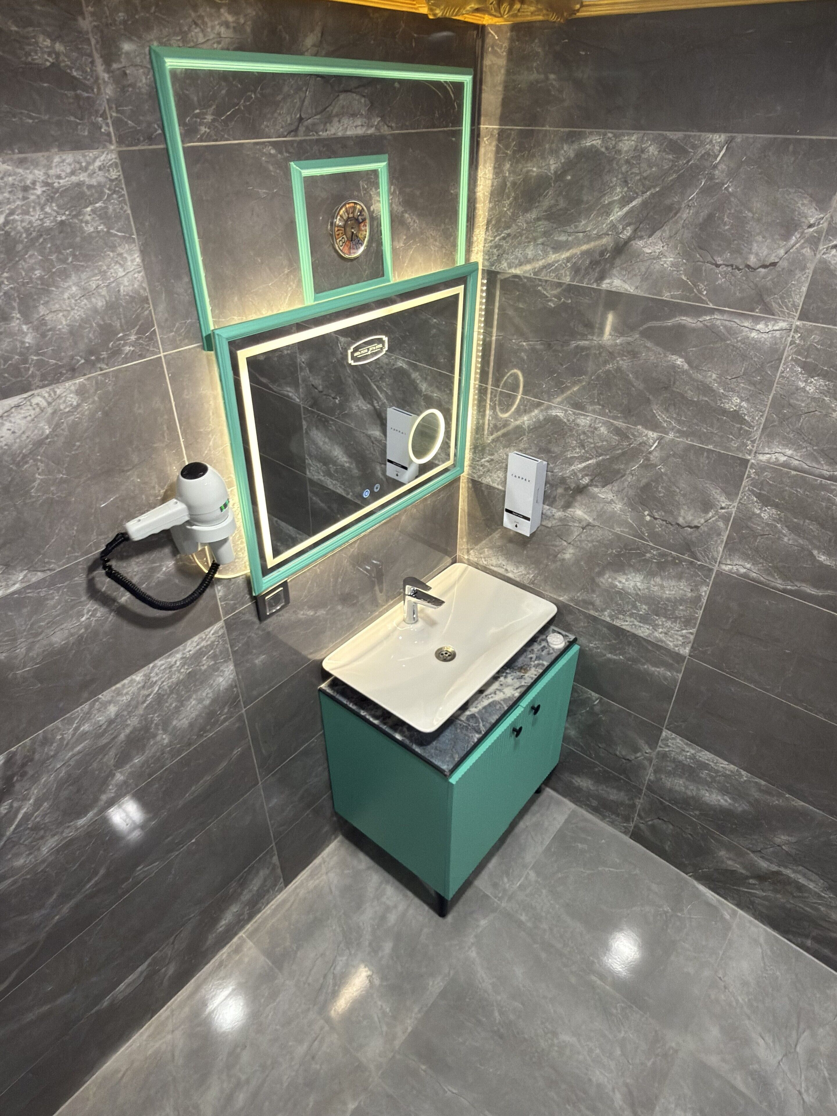 Shower, rainfall showerhead, hair dryer, slippers
