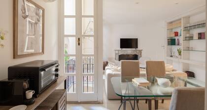 3 Bedroom Apartment in Via Giulia - Renovated in February 2024