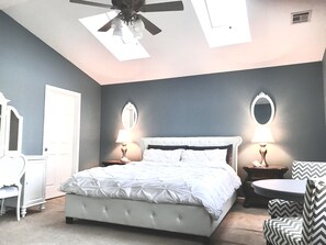5 chambres, fer et planche à repasser, Wi-Fi gratuit, draps fournis