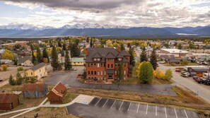 Exterior - 1BR Loft, 14 ft ceilings, private sauna, in town (Leadville)