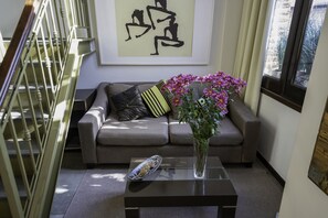 Interior - PREMIUM LOFT IN A STRATEGIC LOCATION (Unknown)