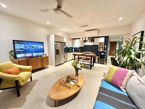 TV - Huge Upscale 1 BD at Pavilion! (Puerto Vallarta)