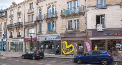 Furnished studio in the center of verdun - balcony