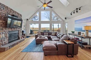 TV, fireplace, DVD player, stereo