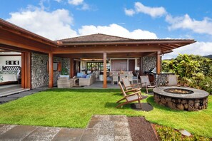 Property grounds - Hale 'Imi Ola: Ocean Views, Luxury, Balinese Charm (Koloa)