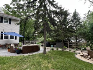 Property grounds - Saratoga Links track rental 4 bed 2.5 bath. Sleeps 8!! (Gansevoort)