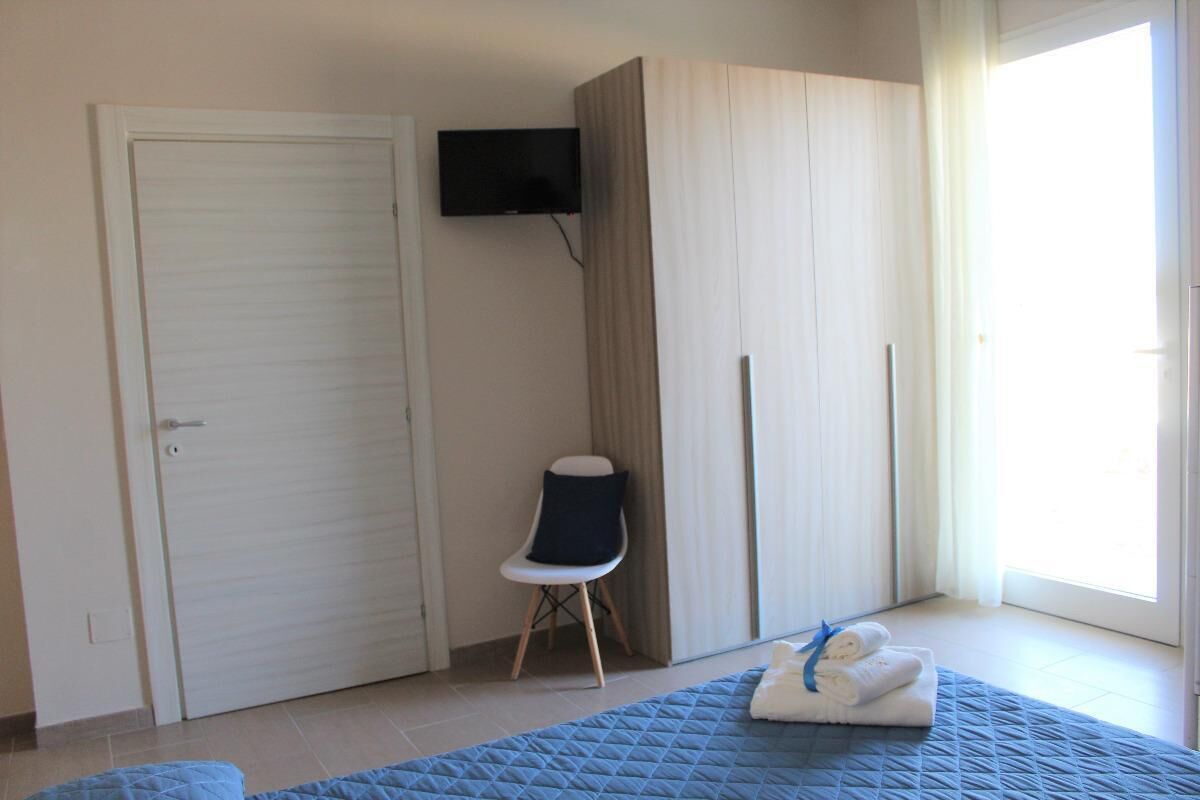 1 camera, culla da viaggio, Wi-Fi gratuito, lenzuola