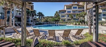 256 Sandcastles Beautiful Oceanfront, Ground Floor Hotel Room & Private Patio