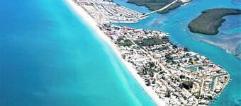 Paradise 🏝Beach heaven 🌞condo 🦩<br>