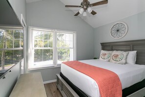 2 soveværelser, strygejern/strygebræt, weekendseng, gratis Wi-Fi