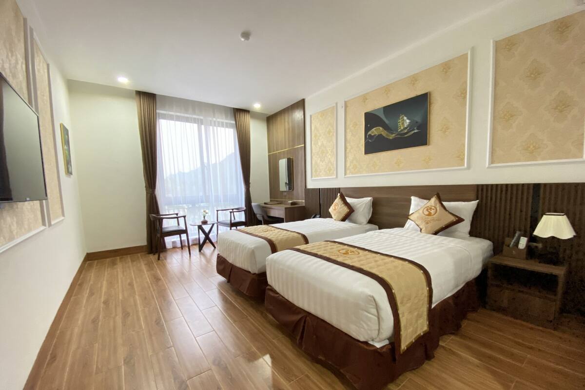 Minibar, in-room safe, free WiFi, bed sheets