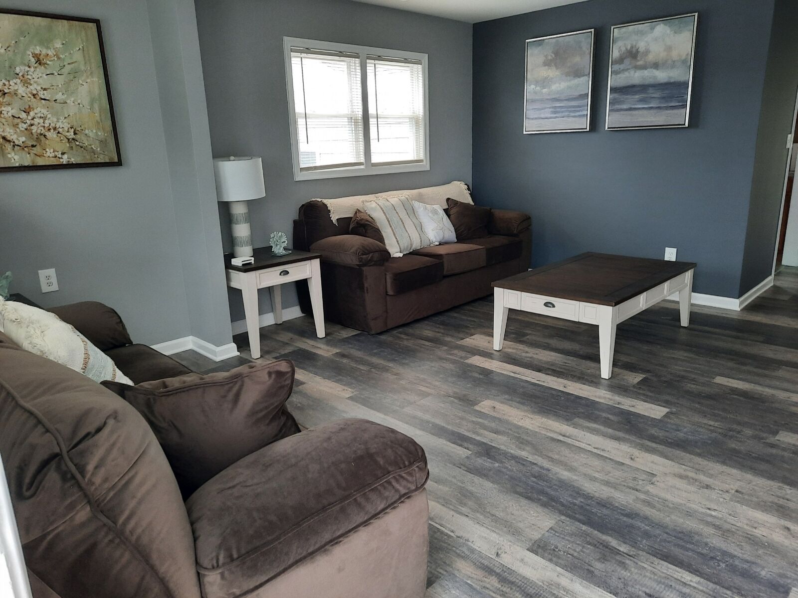 Pet Friendly Near Cape May / Wildwood 3 BRs 2 Bath Sleeps12 with Fenced in Yard 