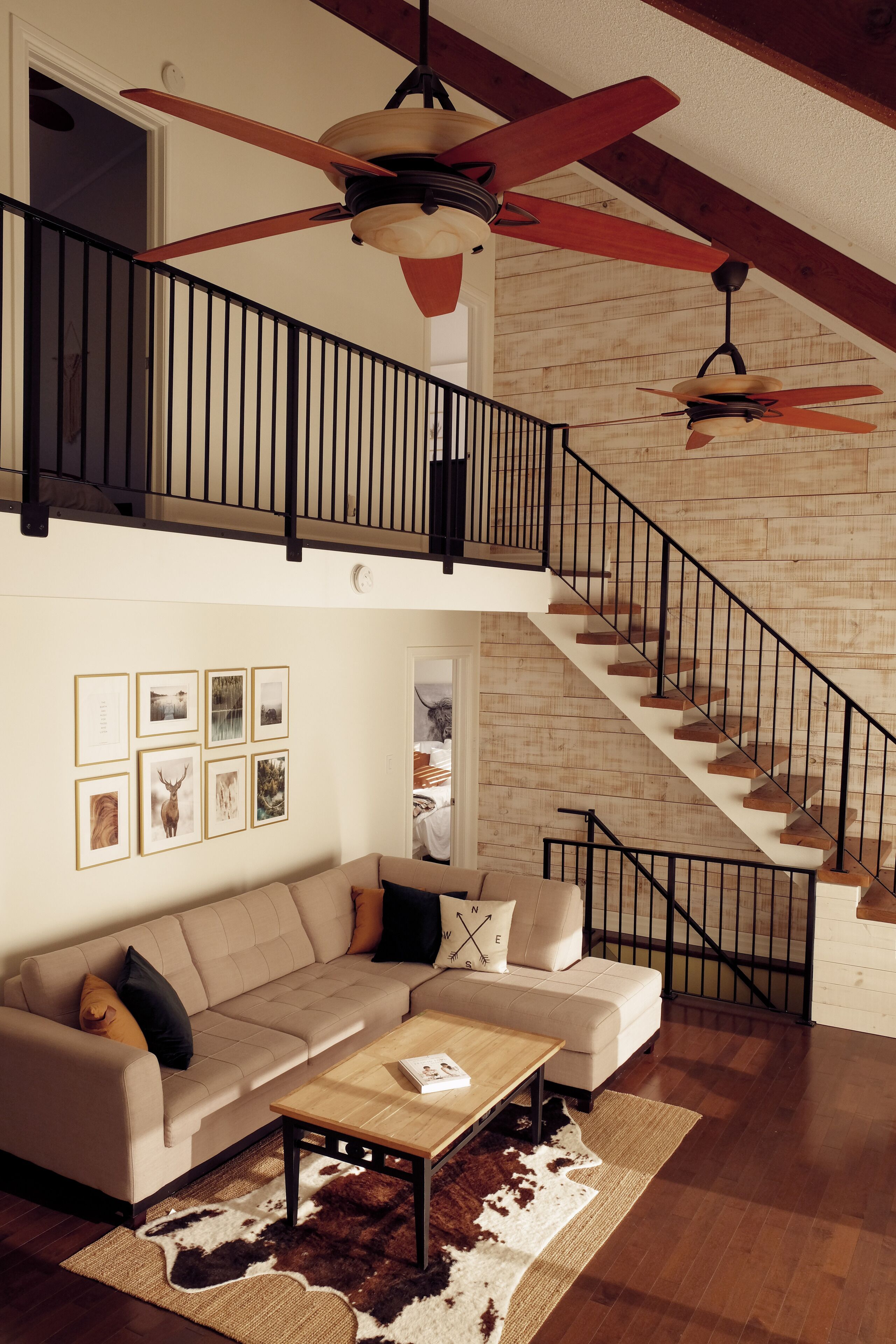 Modern Waterfront Home ~10ppl~Breathtaking Sunsets