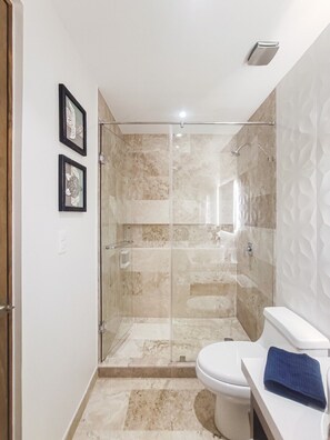 Haartrockner, Handtücher