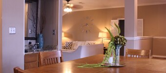 Spaces house with a Jacuzzi bath tube!!!