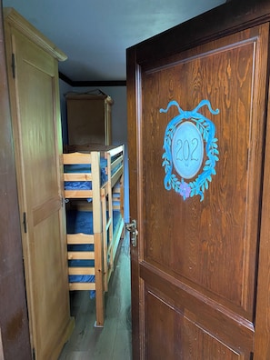 1 bedroom, in-room safe, bed sheets