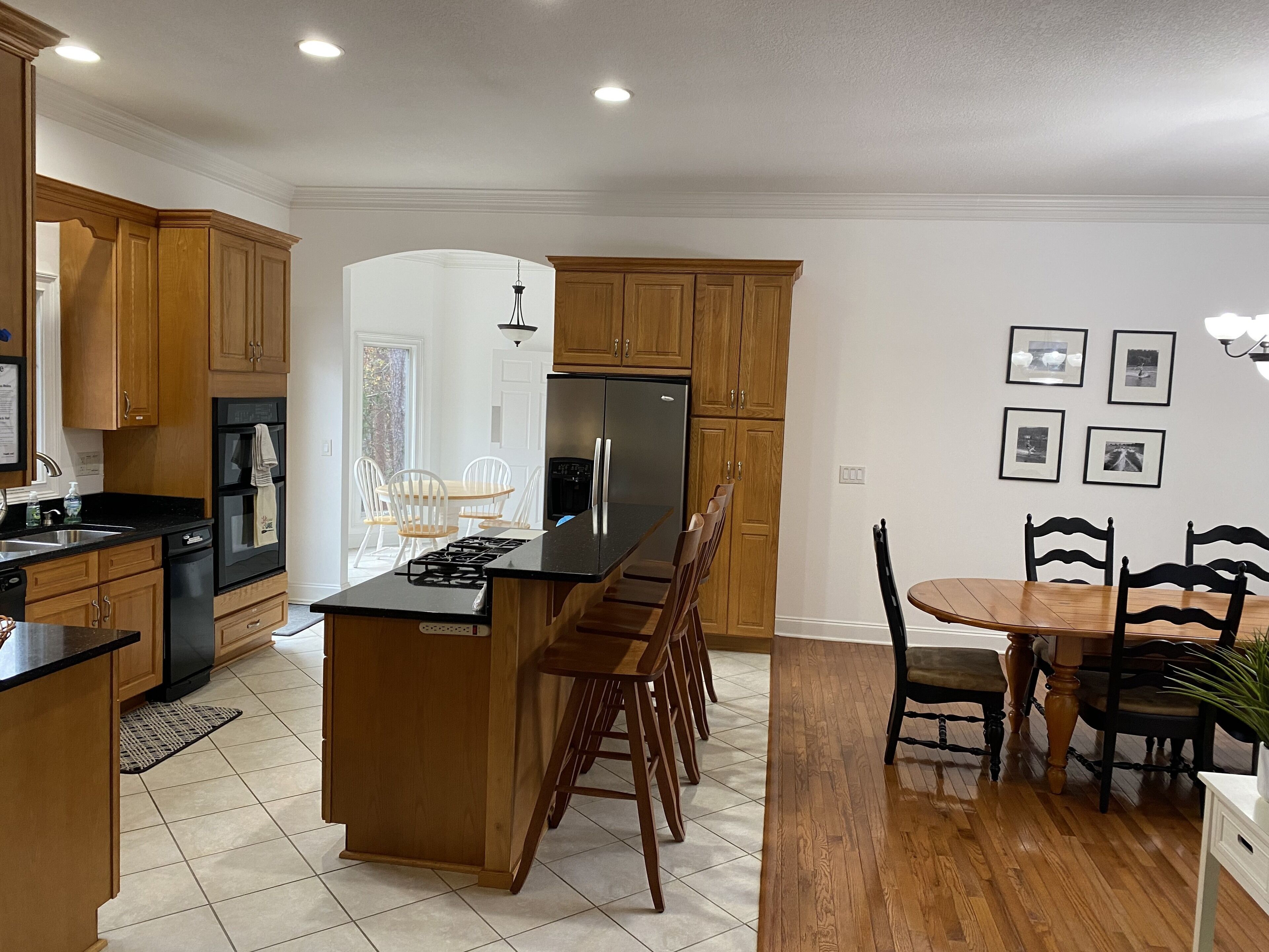 Quiet and Convenient Lakefront Home